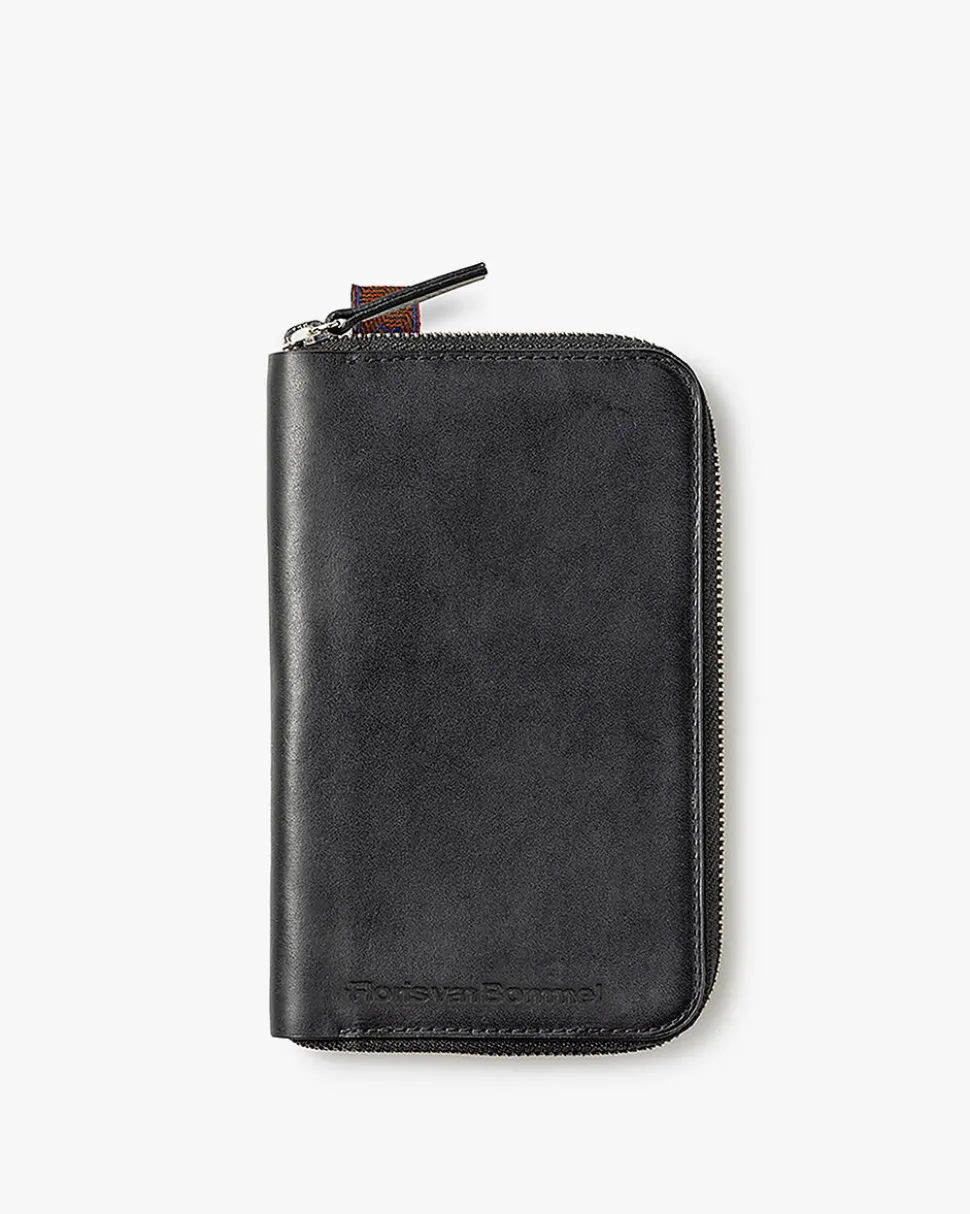 Kleinlederwaren>Floris van Bommel Passport wallet large Schwarz